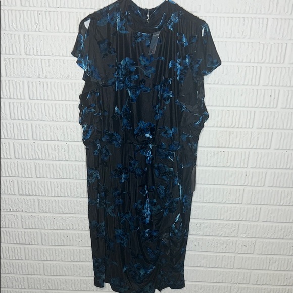 Lane Bryant Black and Blue Flutter Sleeve Midi Dress - Picture 1 of 4